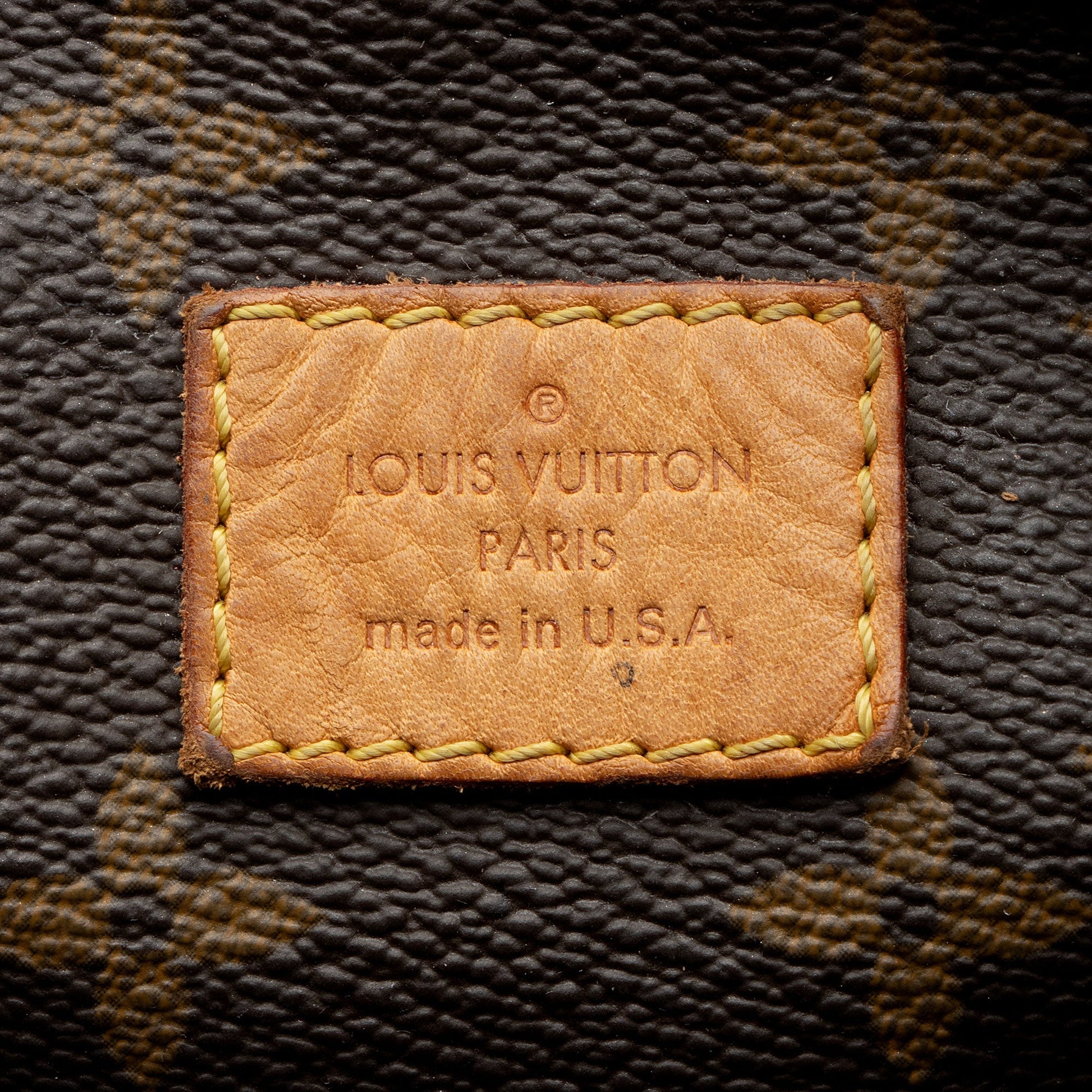 Louis Vuitton Monogram Canvas Sully MM Shoulder Bag (SHF-Egm0A9)