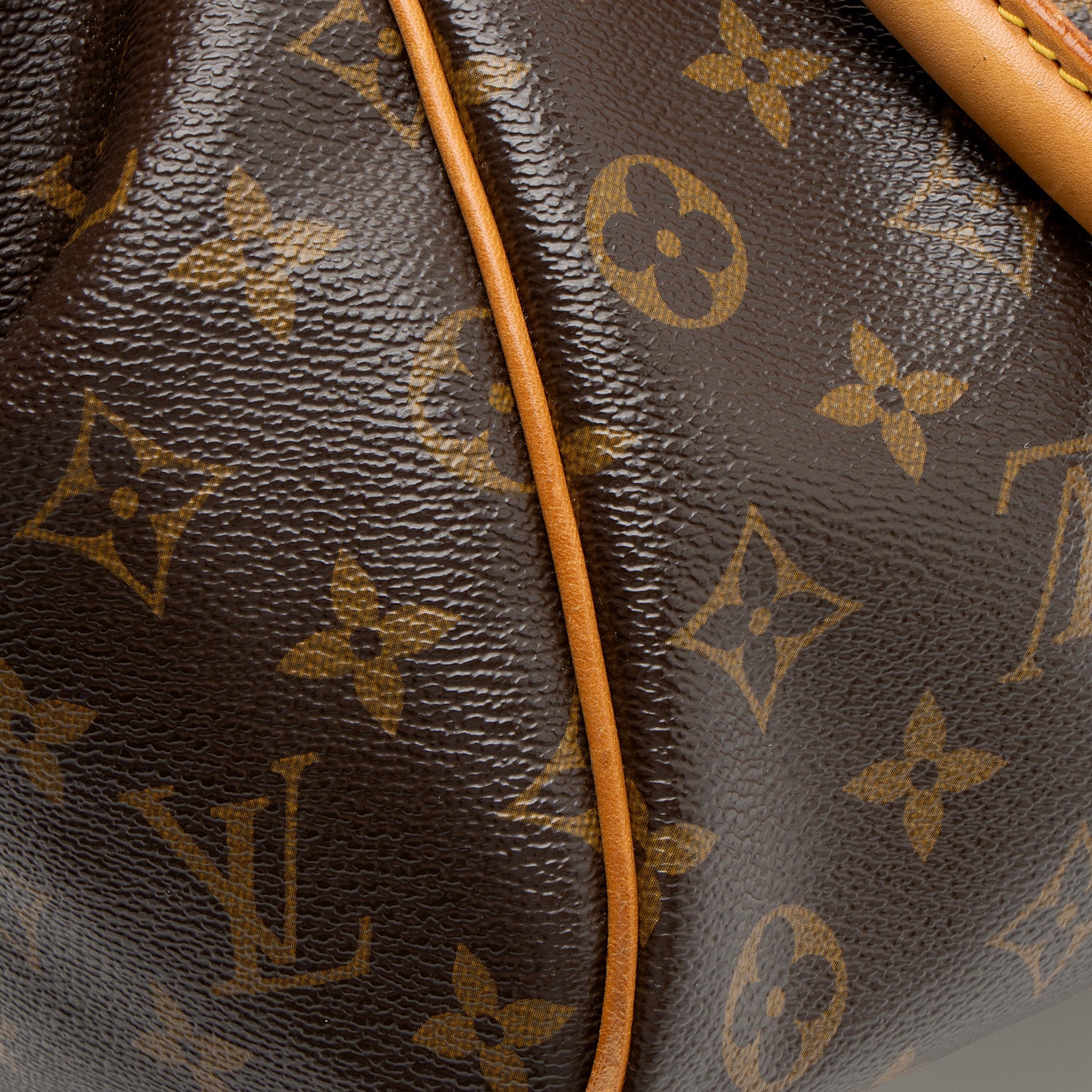 Louis Vuitton Monogram Canvas Tivoli PM Satchel (SHF-2xtfcv)