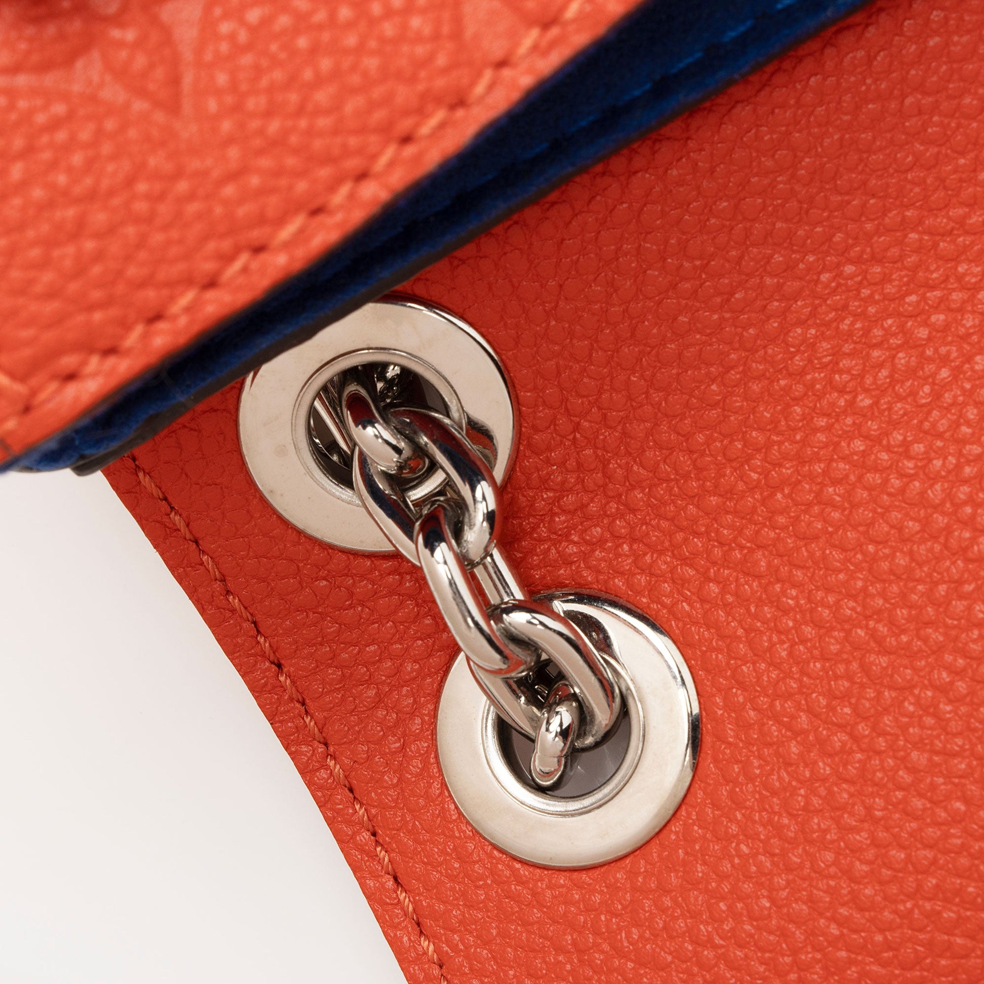 Louis Vuitton Monogram Empreinte Vavin BB Shoulder Bag (SHF-HrF4p9)