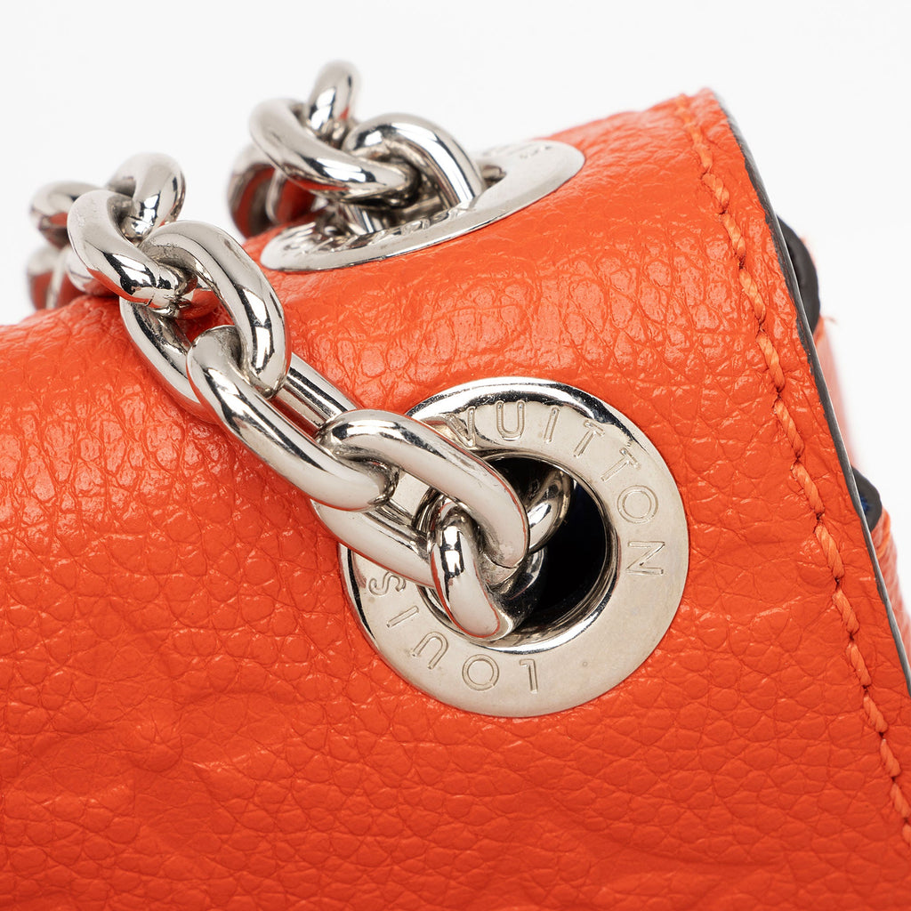 Louis Vuitton Monogram Empreinte Vavin BB Shoulder Bag (SHF-HrF4p9)