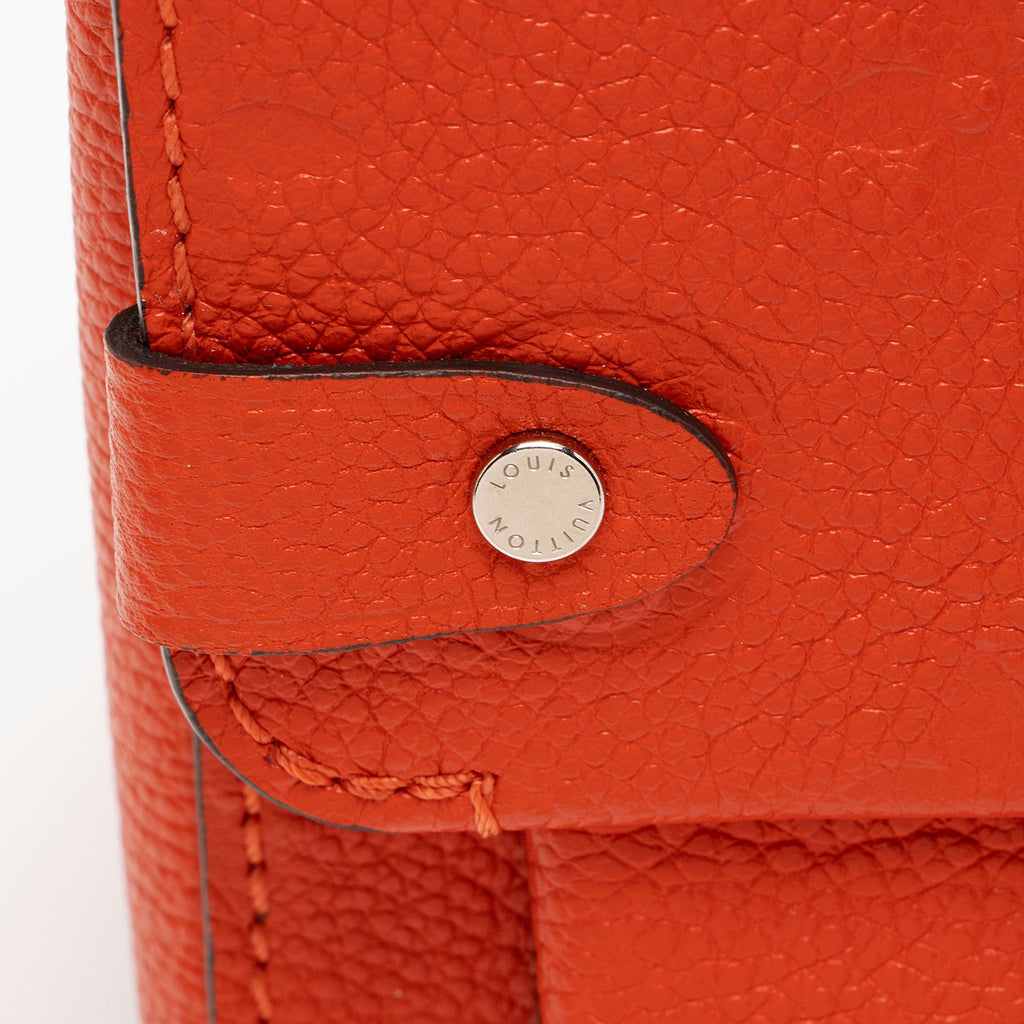 Louis Vuitton Monogram Empreinte Vavin BB Shoulder Bag (SHF-HrF4p9)