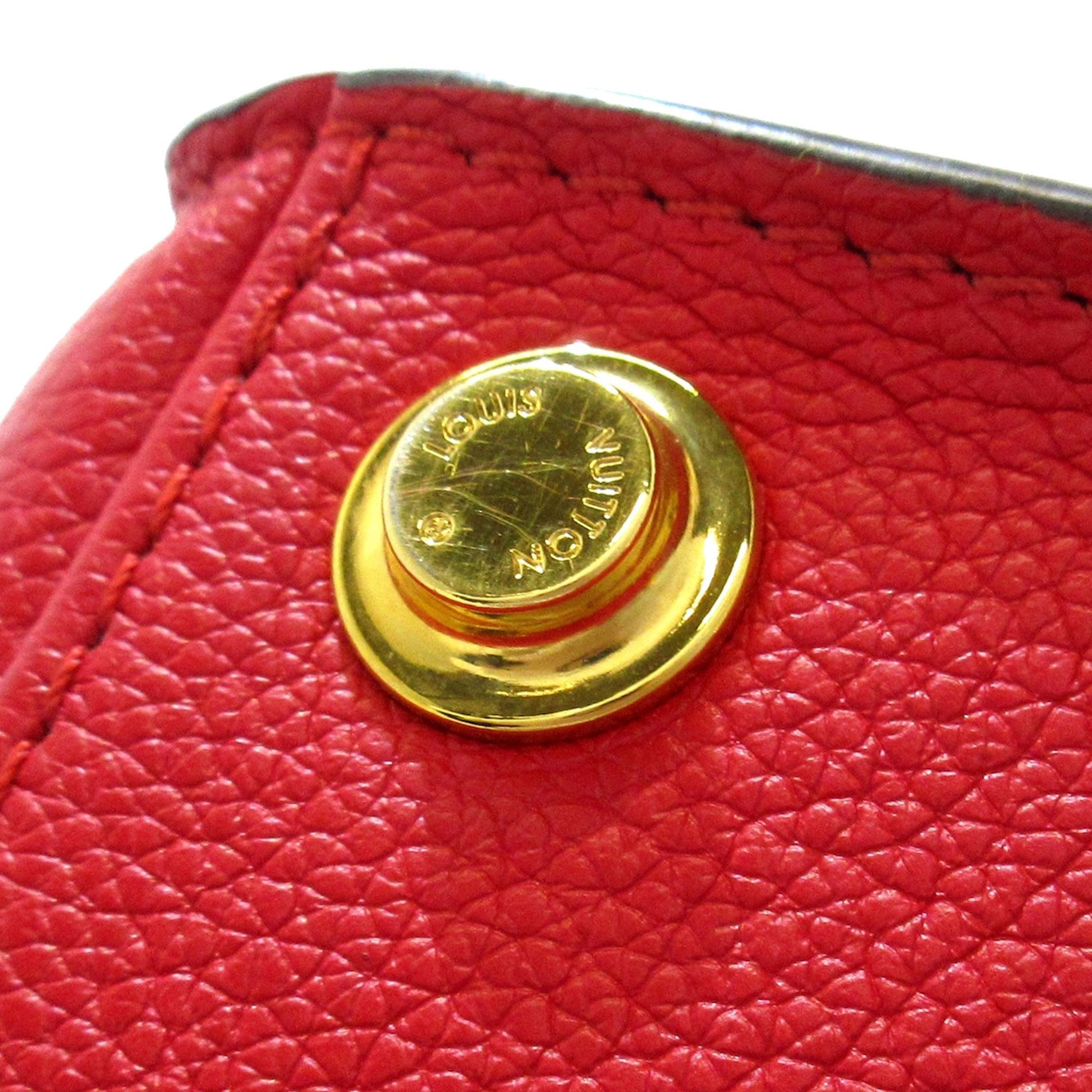 Louis Vuitton Monogram On My Side MM (SHG-DQ13OQ)