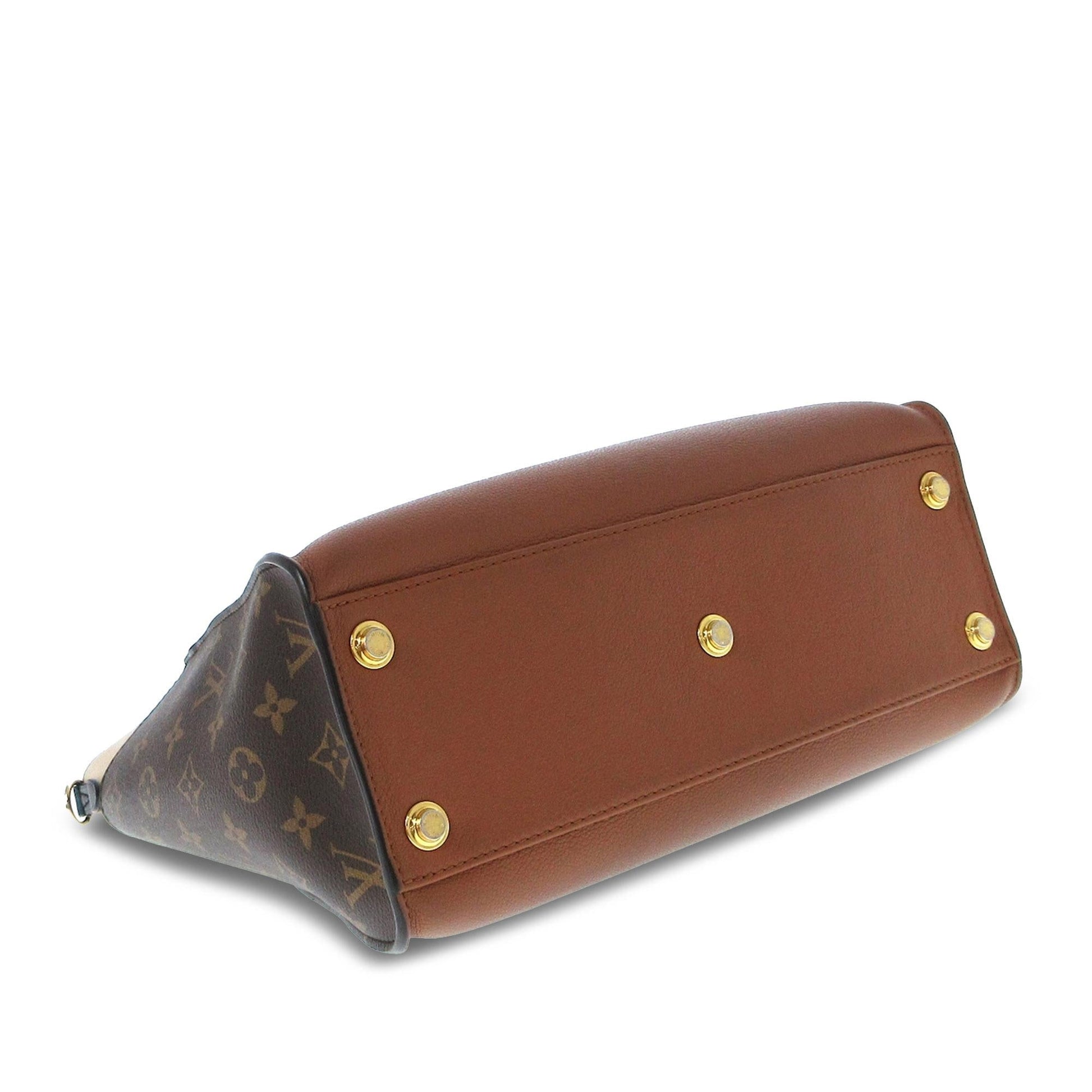 Louis Vuitton Monogram On My Side MM (SHG-4jSzPb)