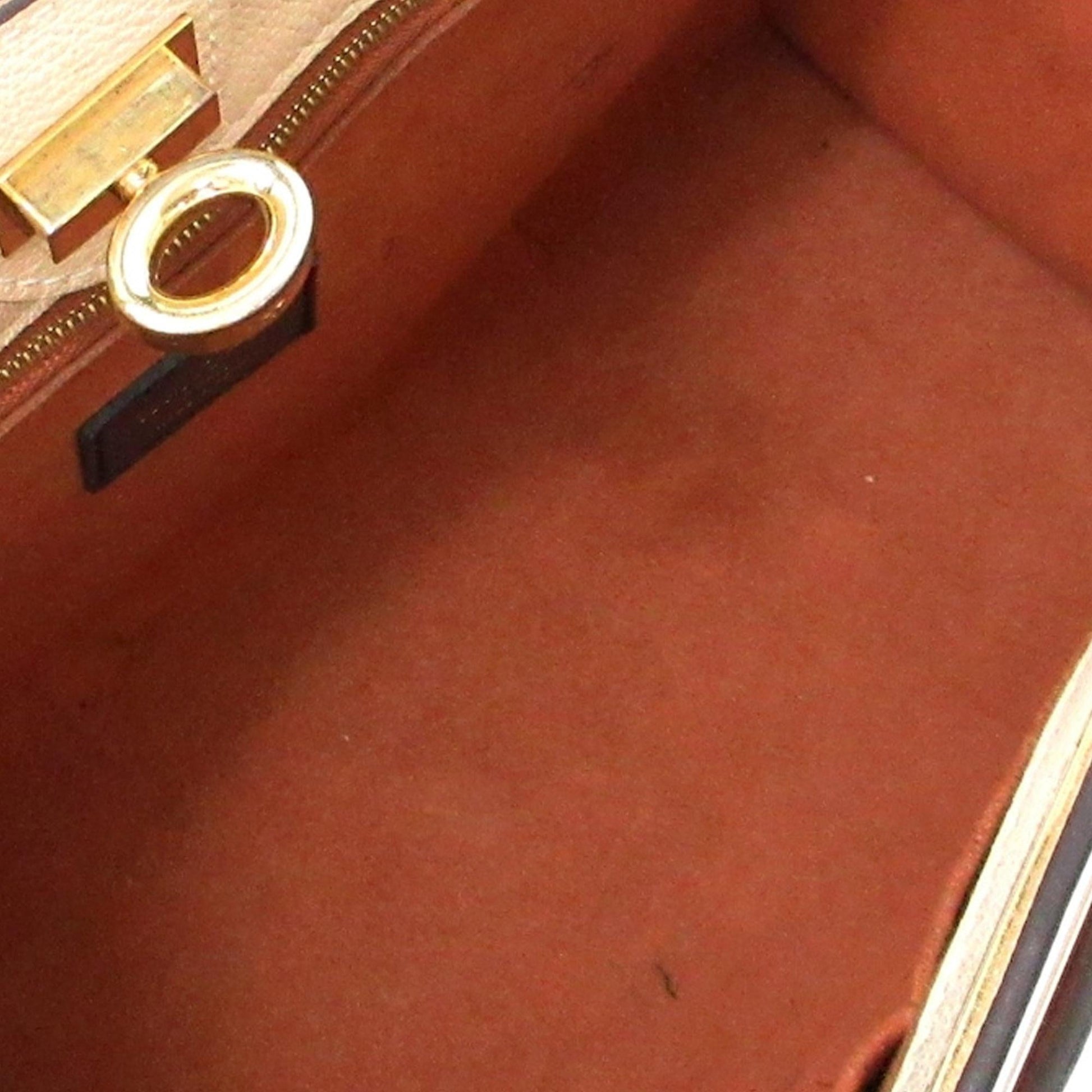 Louis Vuitton Monogram On My Side MM (SHG-4jSzPb)