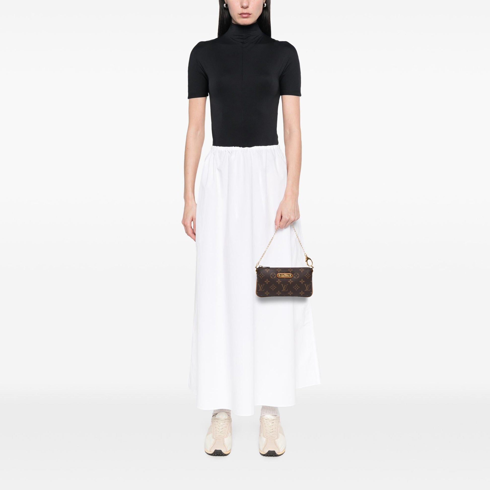 Louis Vuitton Monogram Pochette Milla MM