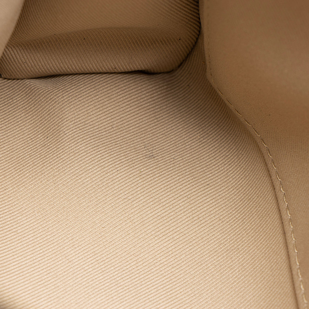 Louis Vuitton Monogram Raffia Toiletry 26 Pouch on Chain (SHF-OIkwlf)