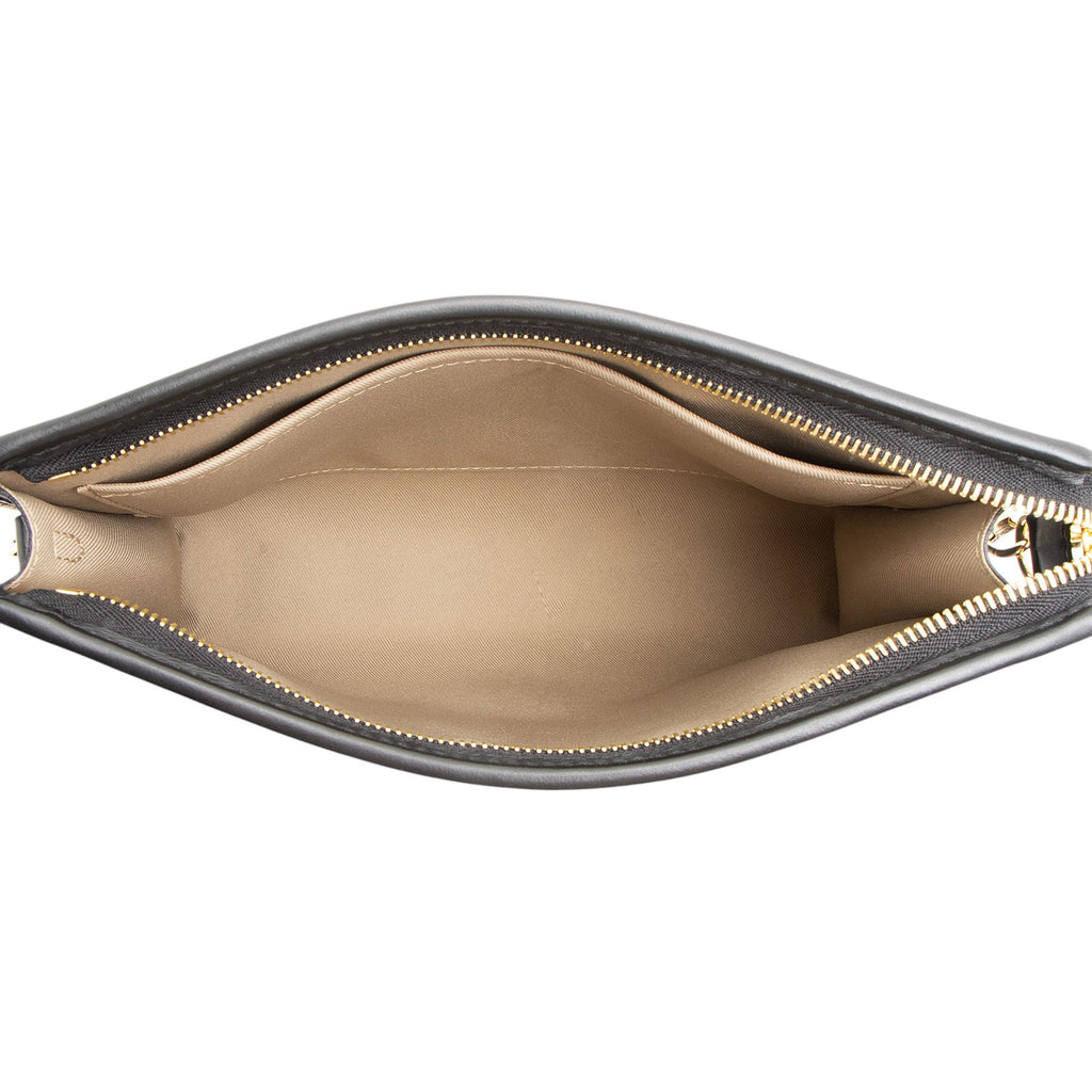 Louis Vuitton Monogram Raffia Toiletry 26 Pouch on Chain (SHF-OIkwlf)