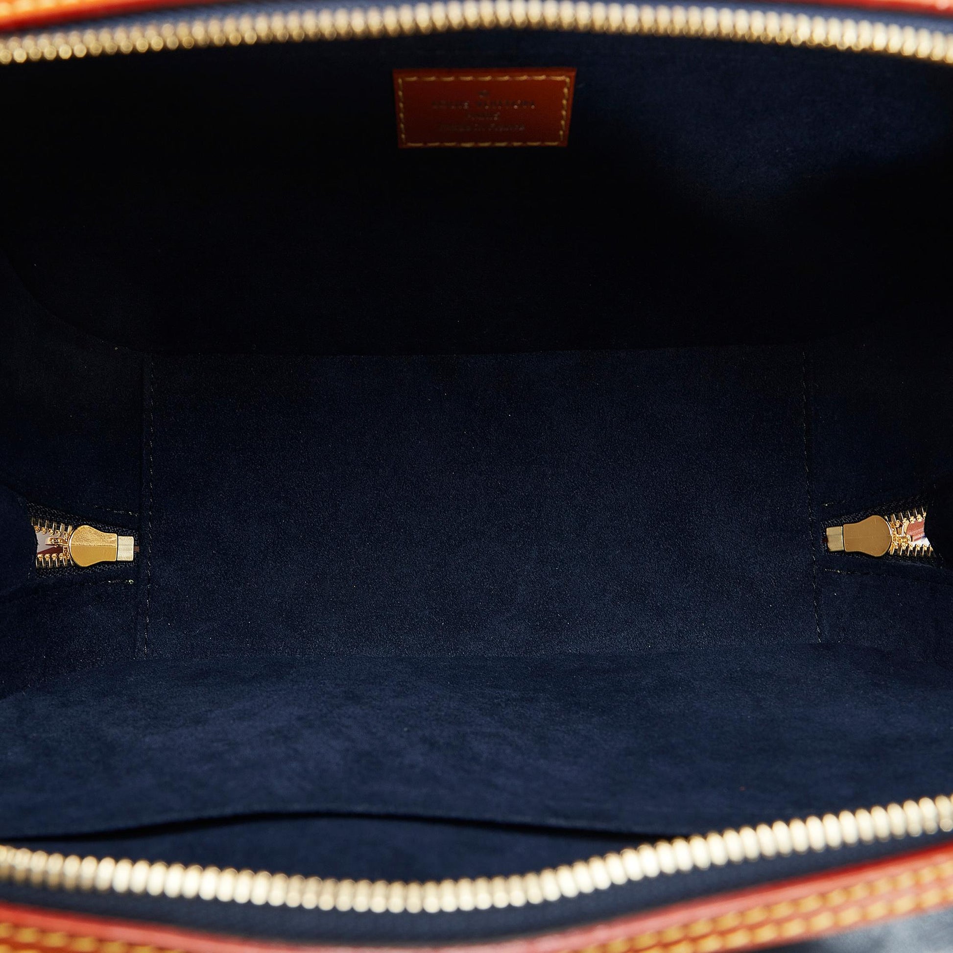 Louis Vuitton Monogram Reverse Valisette PM (SHG-aNNeot)