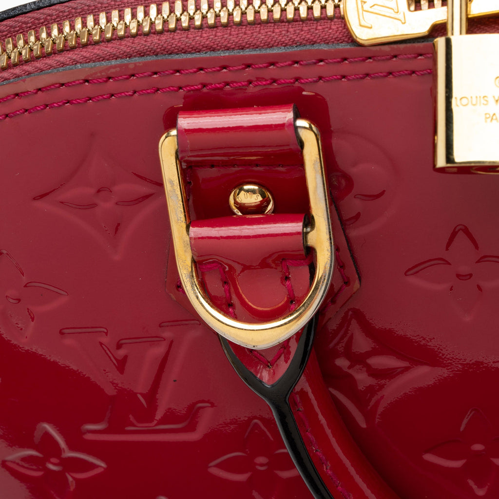 Louis Vuitton Monogram Vernis Alma PM Satchel (SHF-G4aK2V)