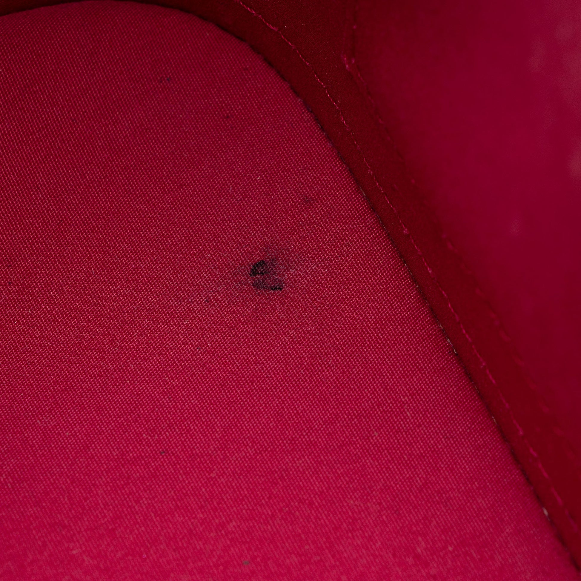 Louis Vuitton Monogram Vernis Alma PM Satchel (SHF-G4aK2V)