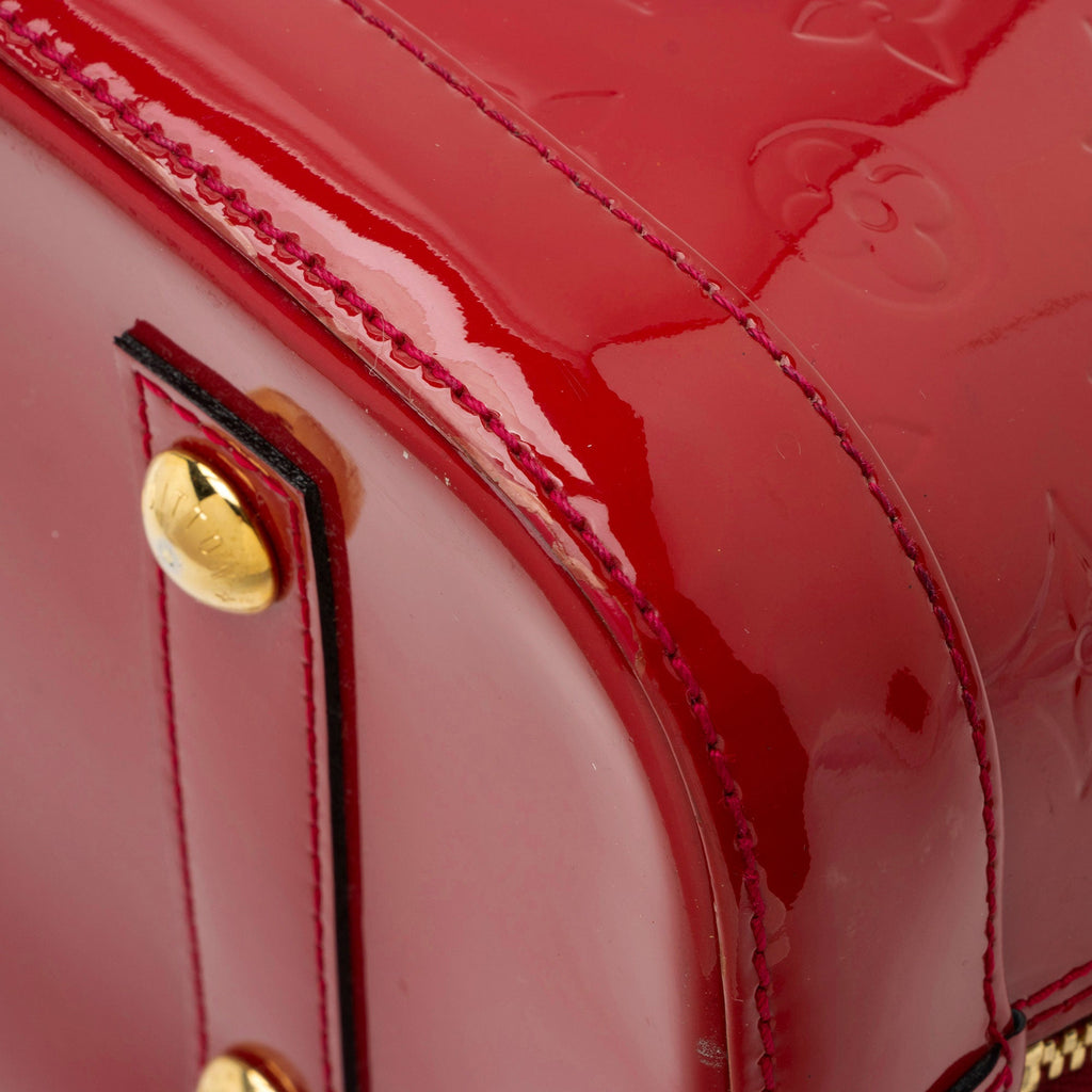 Louis Vuitton Monogram Vernis Alma PM Satchel (SHF-G4aK2V)